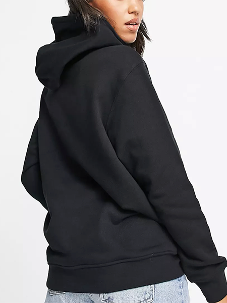 The Savior is Born (Blue): Women's Hoodie - Black